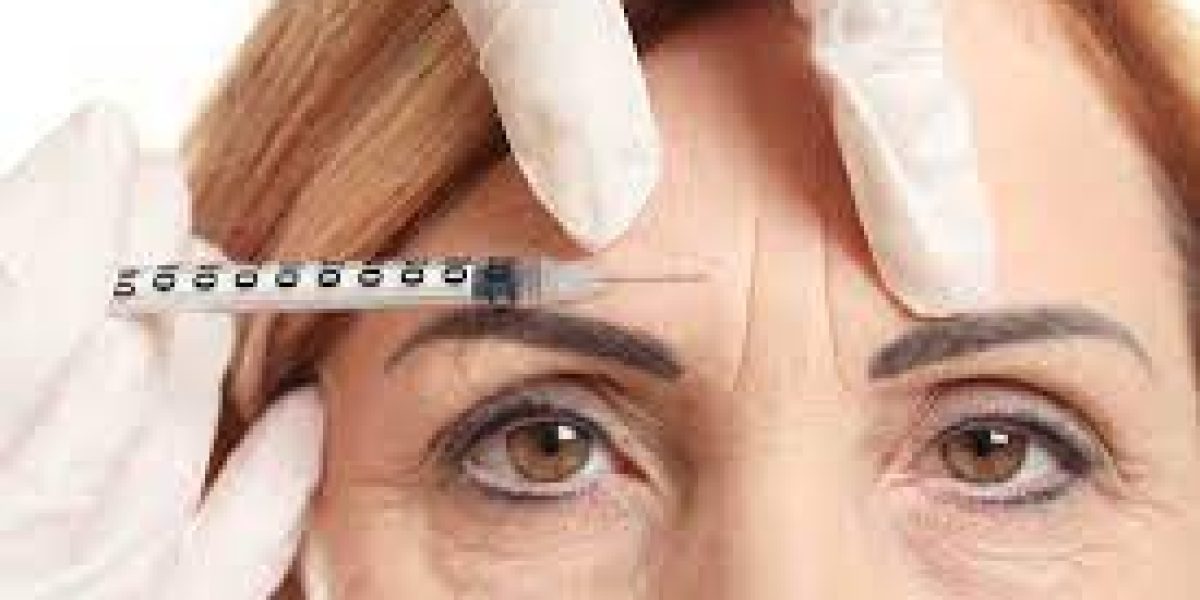 Botox-relaxes-muscles-reducing-the-appearance-of-wrinkles