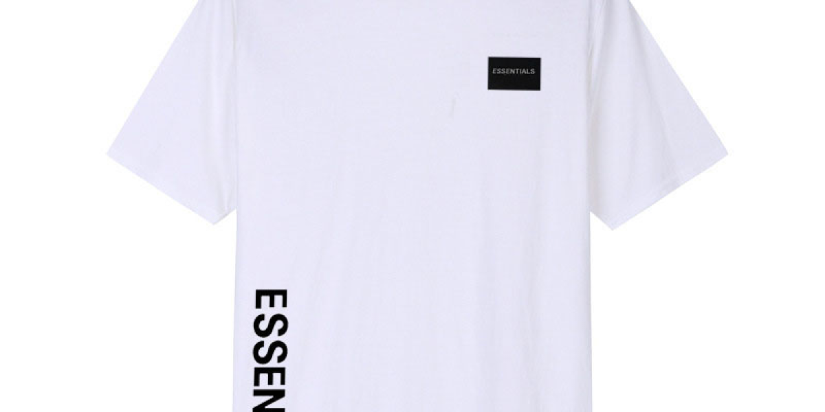 Essentials-Fear-Of-God-Summer-T-shirt-–-Black