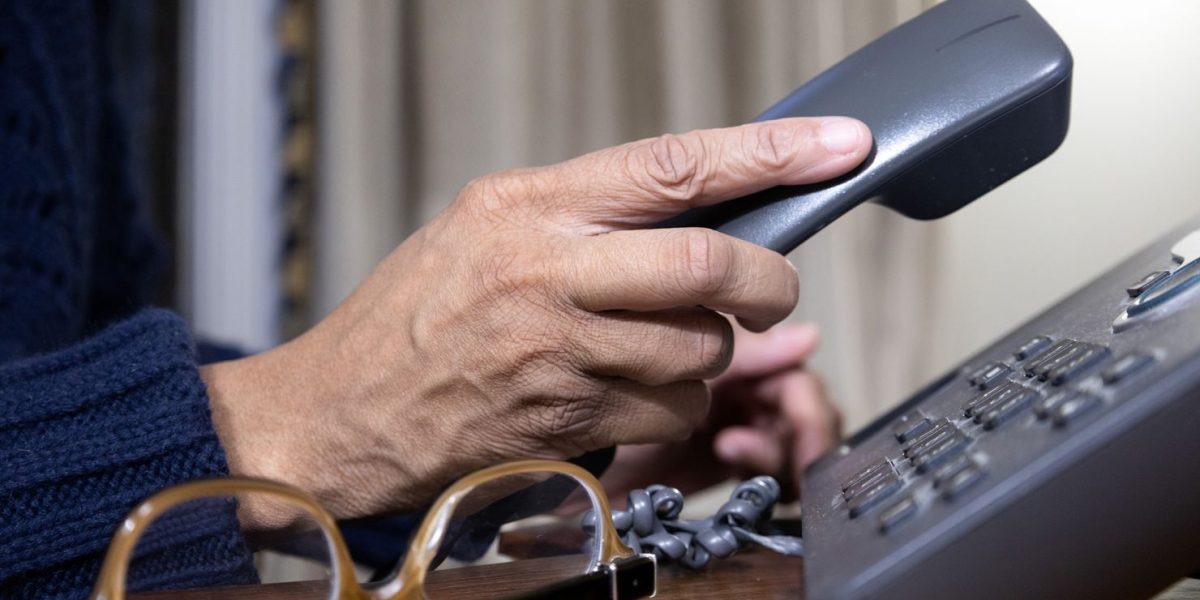 Landline-Telephone-Technician