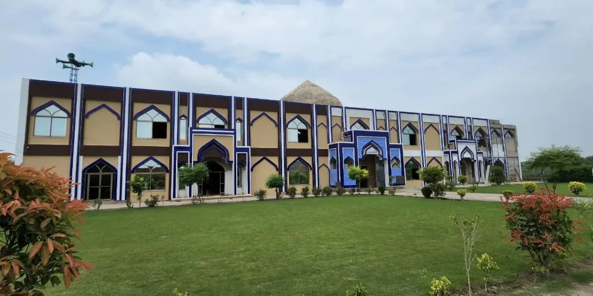Masjid-E-Hussain-Sultan-Bahoo-Trust