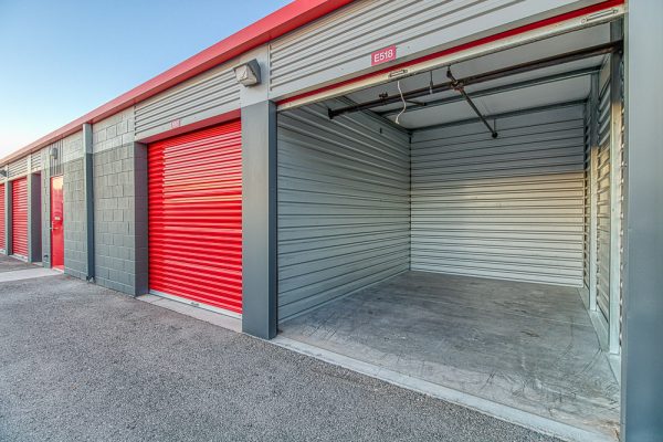 Maximizing-Space-and-Peace-of-Mind-The-Benefits-of-Local-Self-Storage-Units