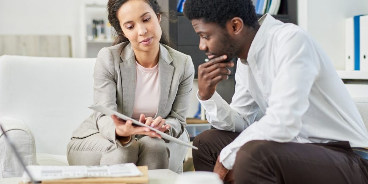 What-benefits-does-a-life-insurance-agent-provide-clients