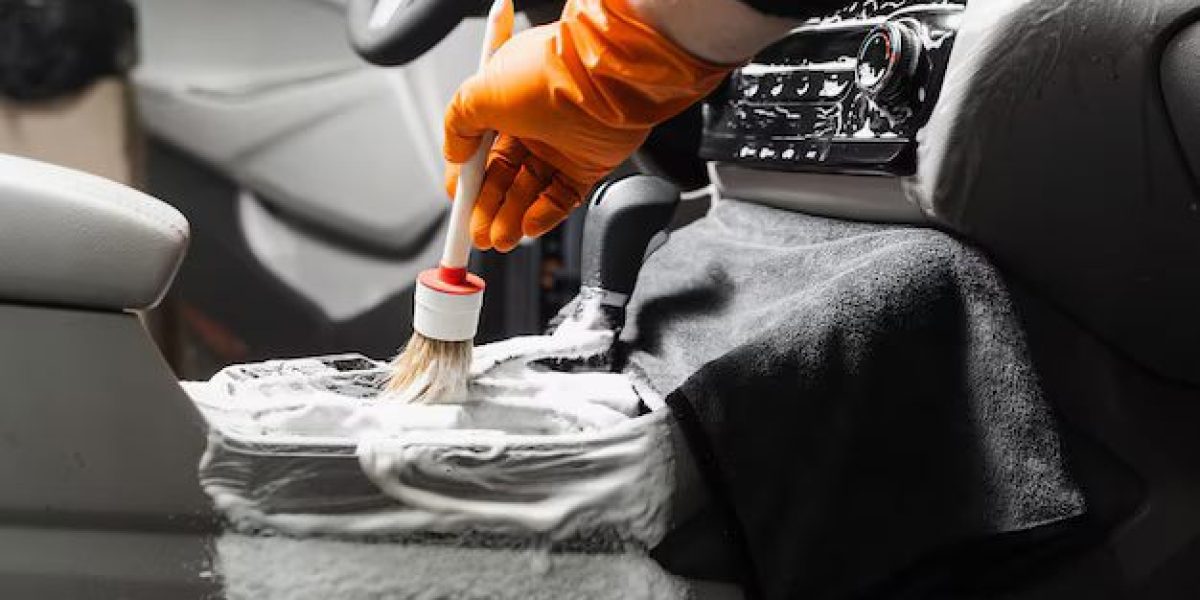 dry-cleaning-with-brush-gearbox-dashboard-car-auto-detailing-service-cleaning-individual-elements-interior-auto_255847-10380