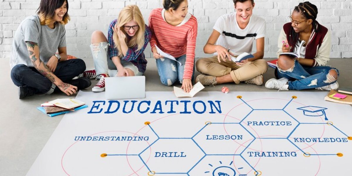 education-academy-certification-curriculum-icon_53876-121144-1