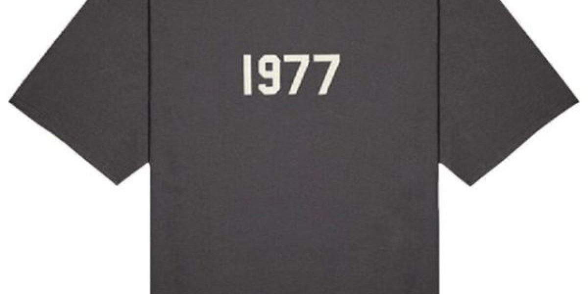 essentials-1977-black-t-shirt-2-600x600-1